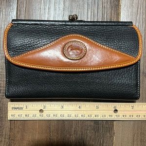 Dooney & Bourke Long Wallet (used)